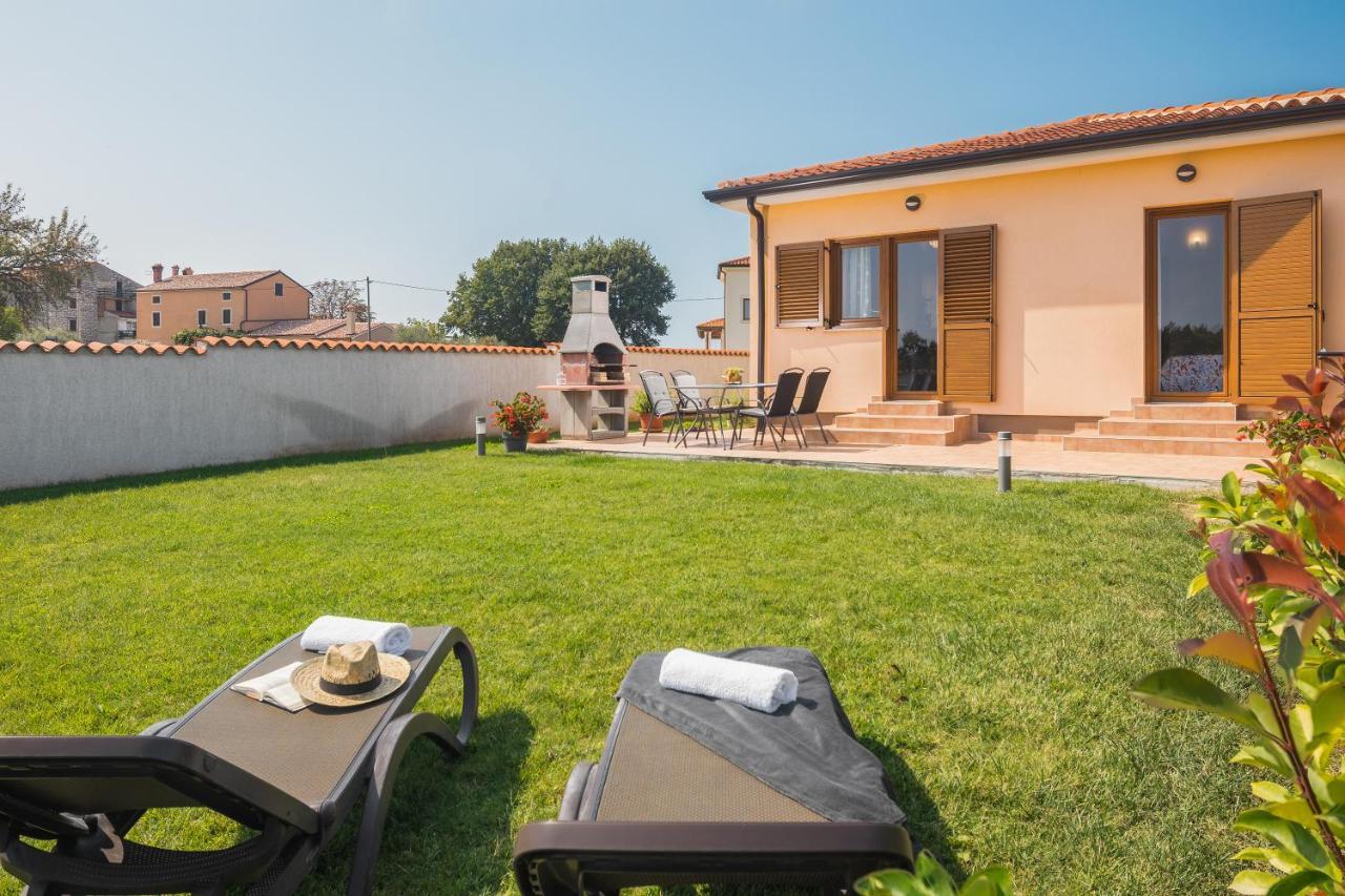 Villa Gracia Sveti Lovreč Pazenatički Eksteriør bilde