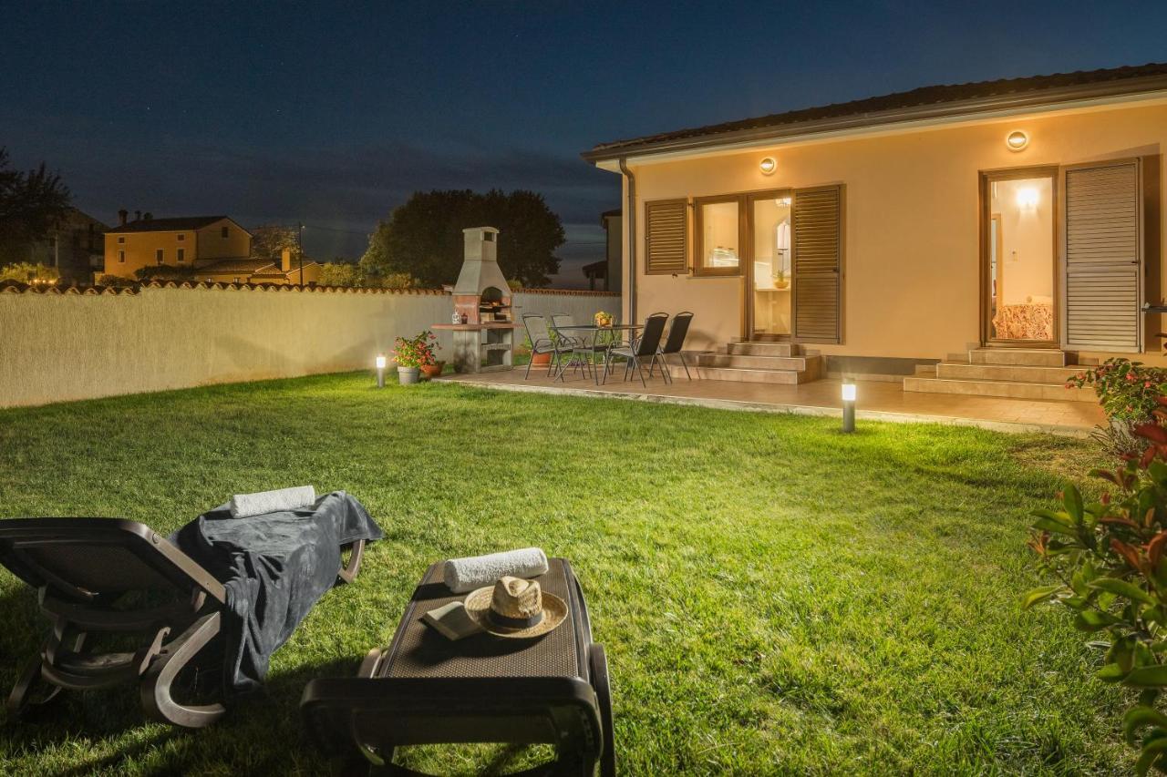 Villa Gracia Sveti Lovreč Pazenatički Eksteriør bilde